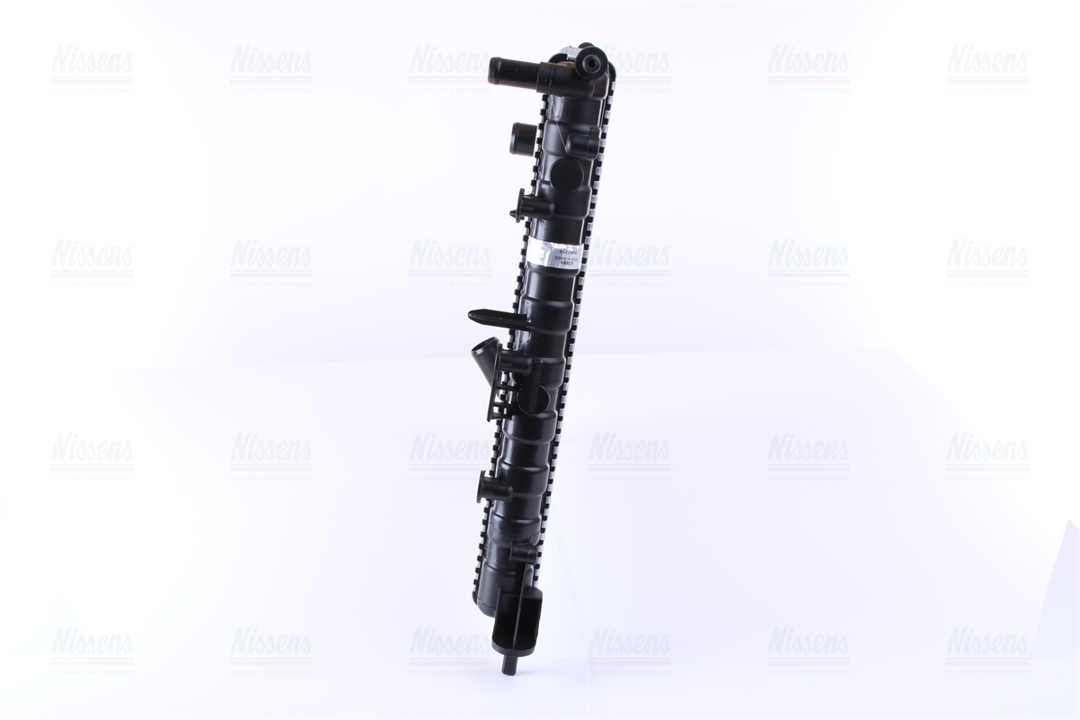 Engine cooling radiator Nissens 63884