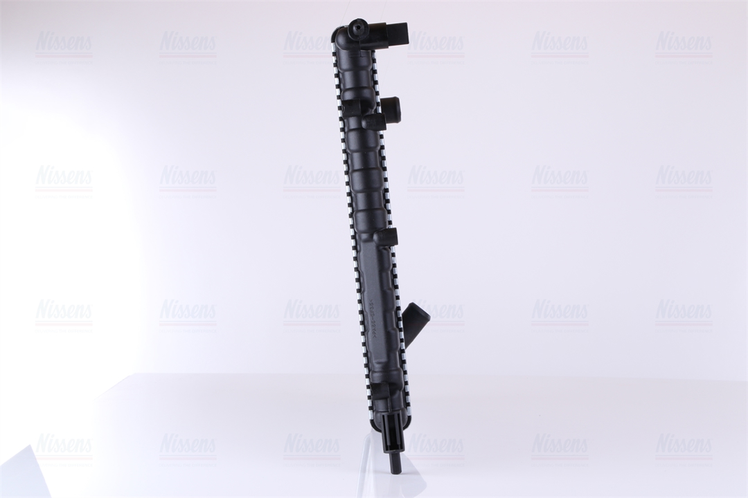 Engine cooling radiator Nissens 63919