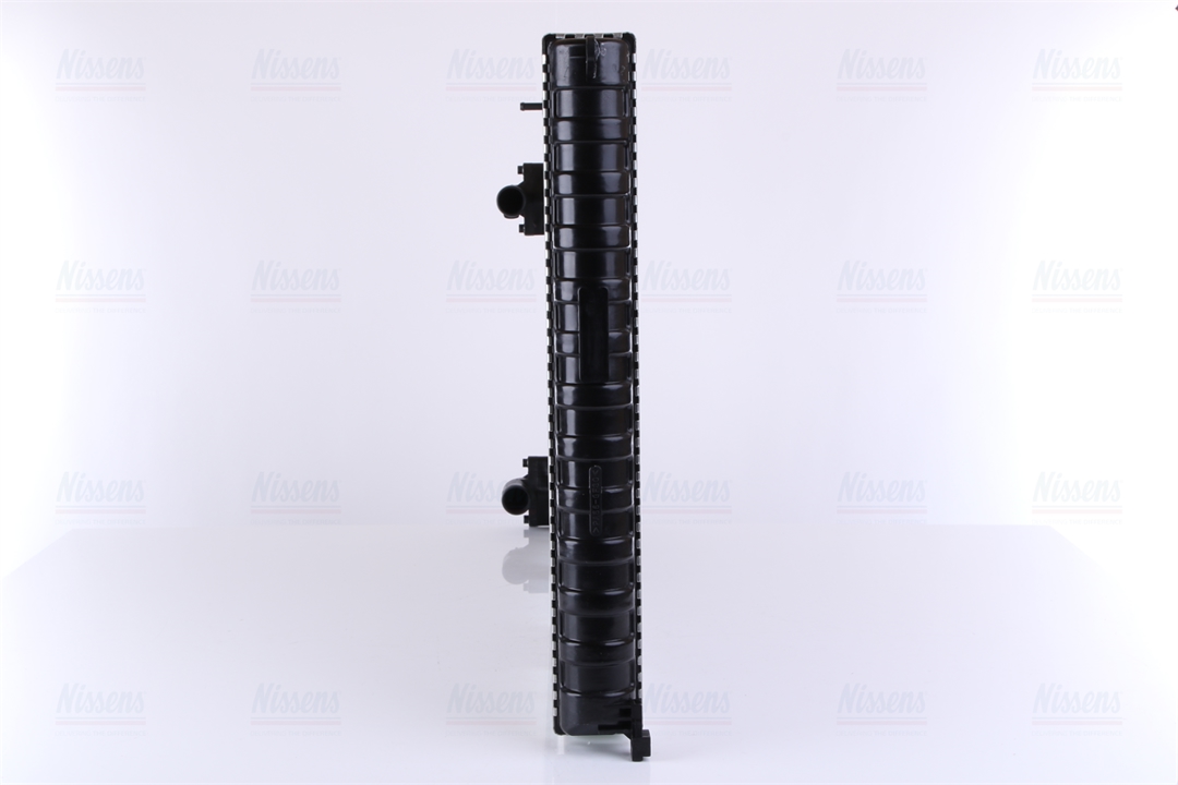 Engine cooling radiator Nissens 63922