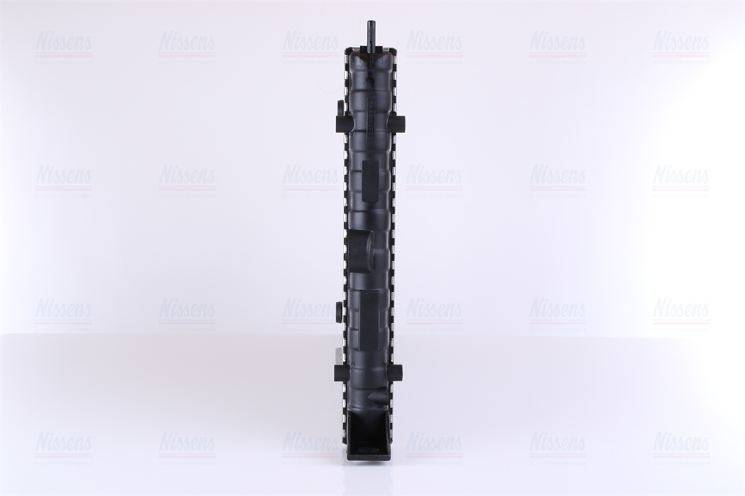 Engine cooling radiator Nissens 63993