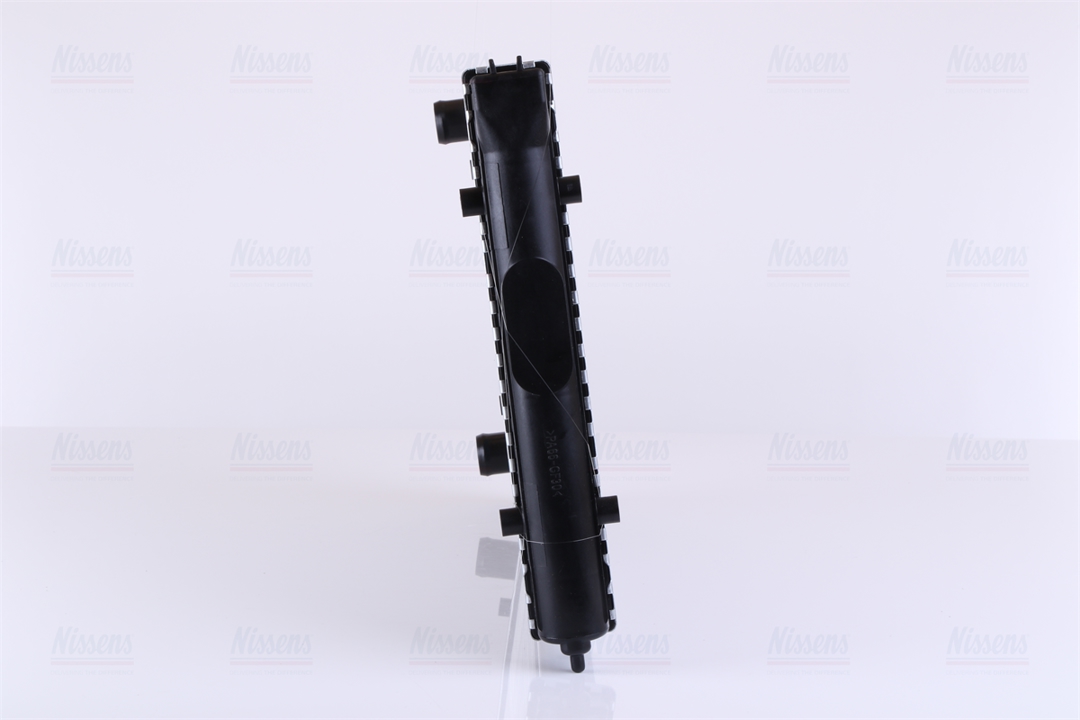 Engine cooling radiator Nissens 639981
