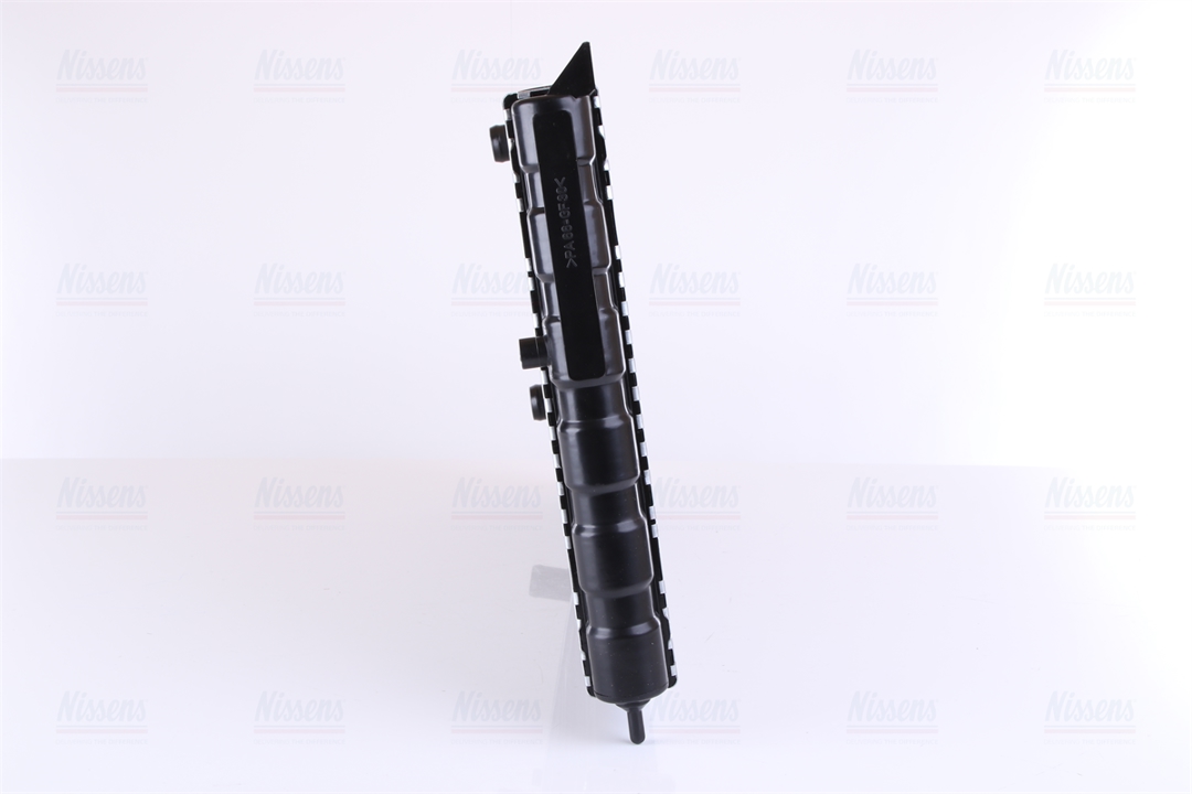 Engine cooling radiator Nissens 64065