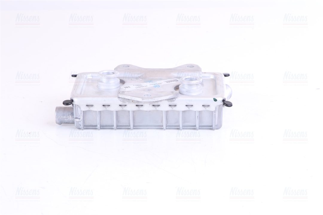 Oil cooler Nissens 90618