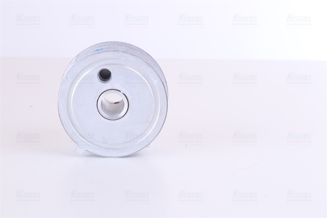 Oil cooler Nissens 90664