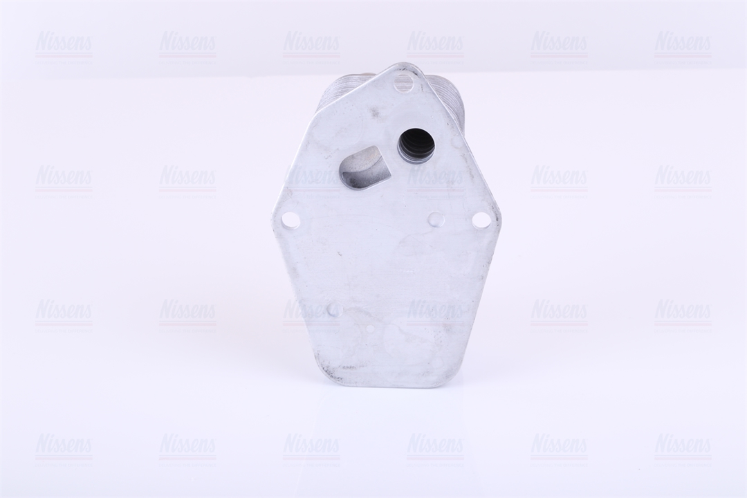 Oil cooler Nissens 90675