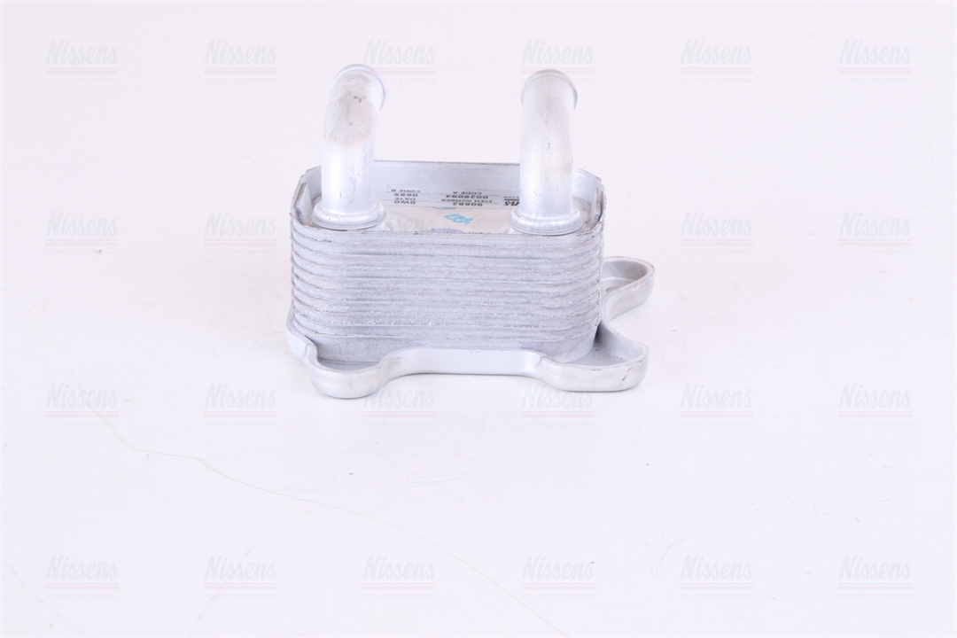 Oil cooler Nissens 90682