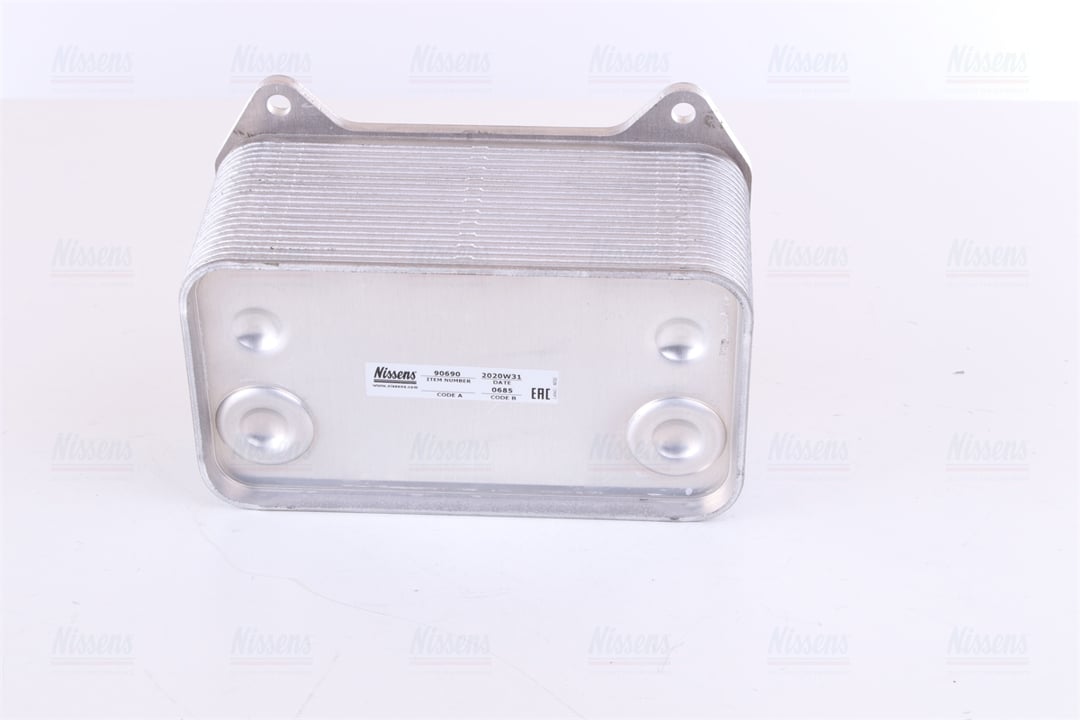 Oil cooler Nissens 90690
