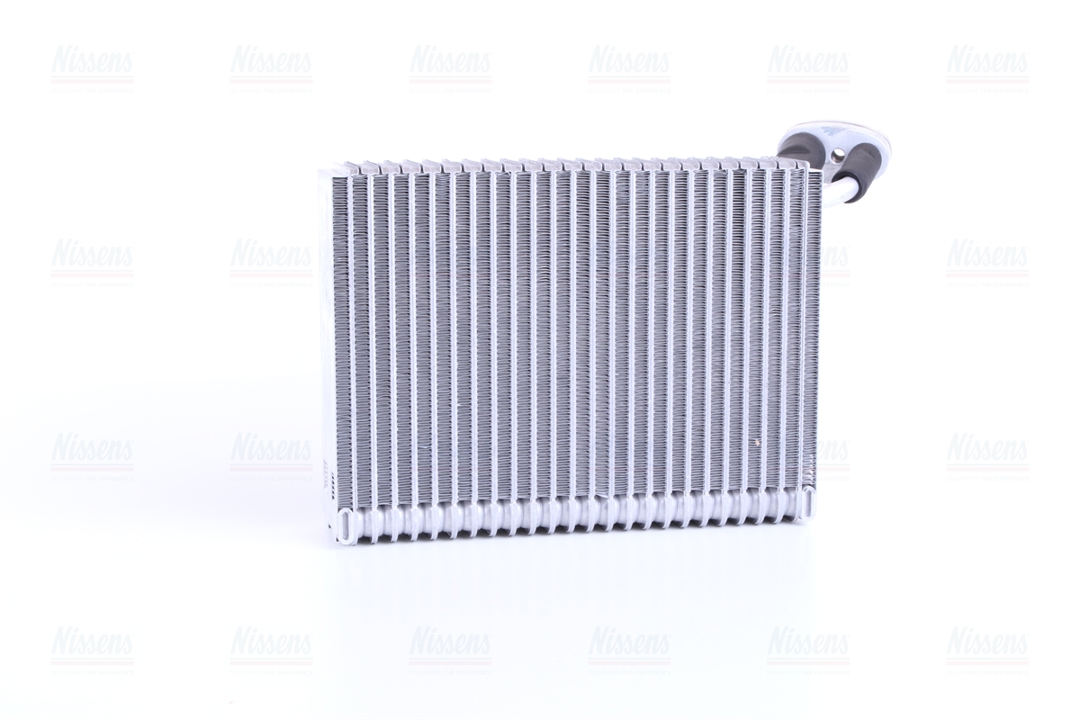 Air conditioner evaporator Nissens 92272