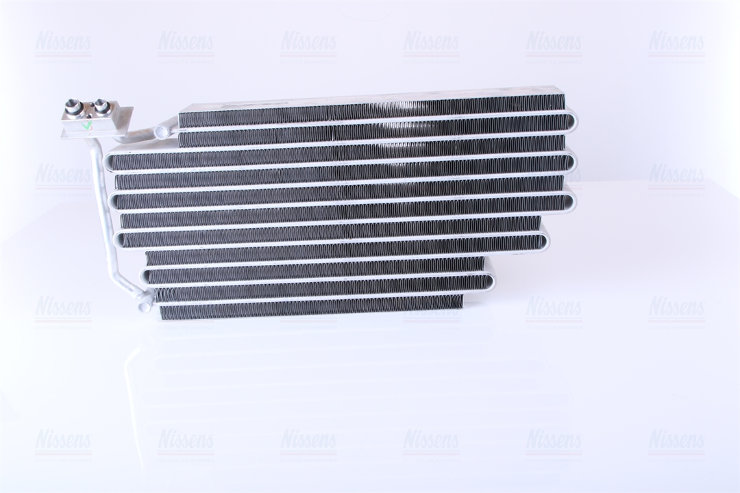 Air conditioner evaporator Nissens 92290