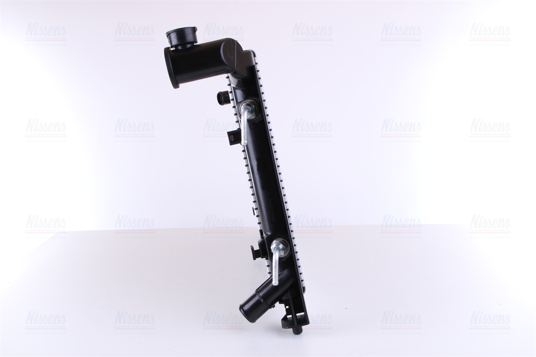 Engine cooling radiator Nissens 646321