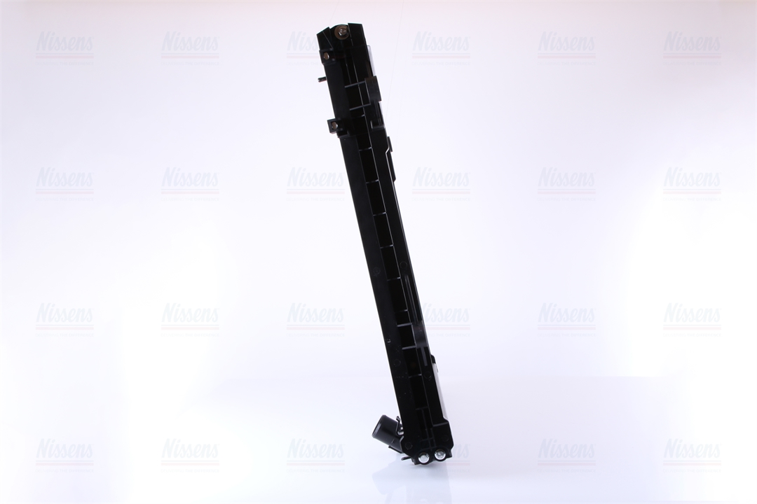 Engine cooling radiator Nissens 646827