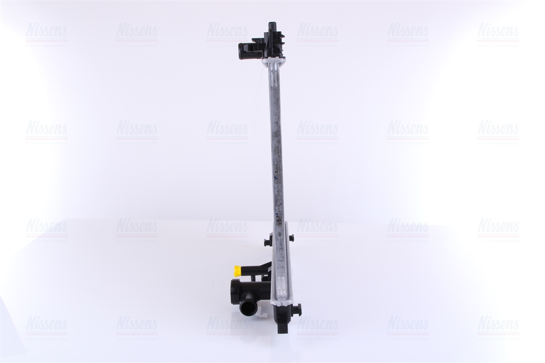 Engine cooling radiator Nissens 646859
