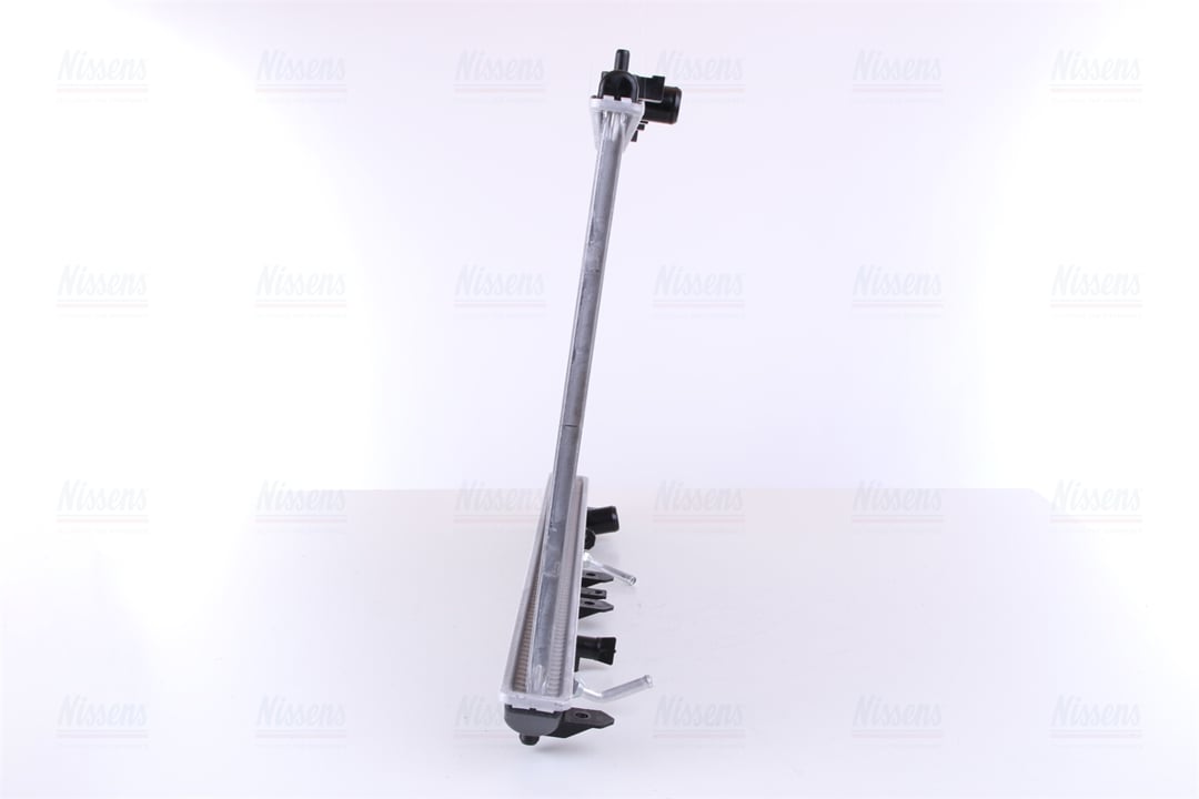 Engine cooling radiator Nissens 646991