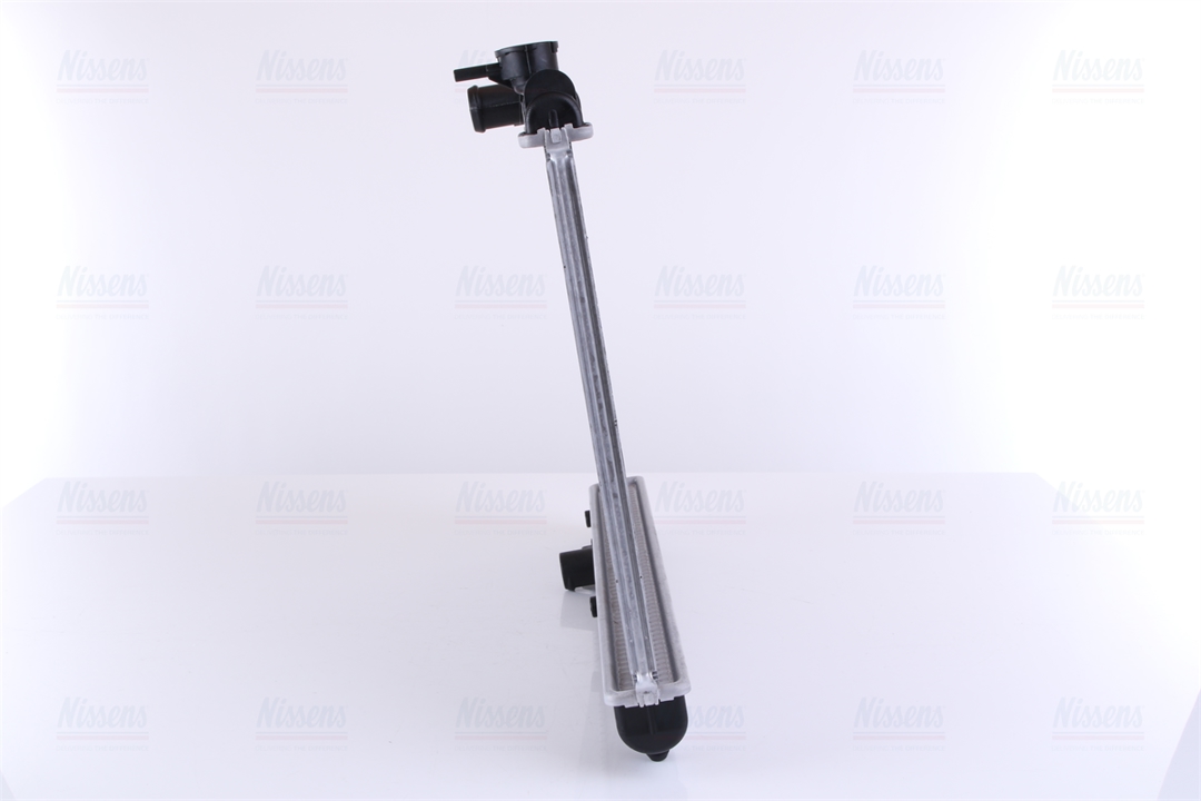 Engine cooling radiator Nissens 64741