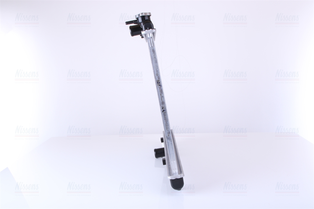 Engine cooling radiator Nissens 64839