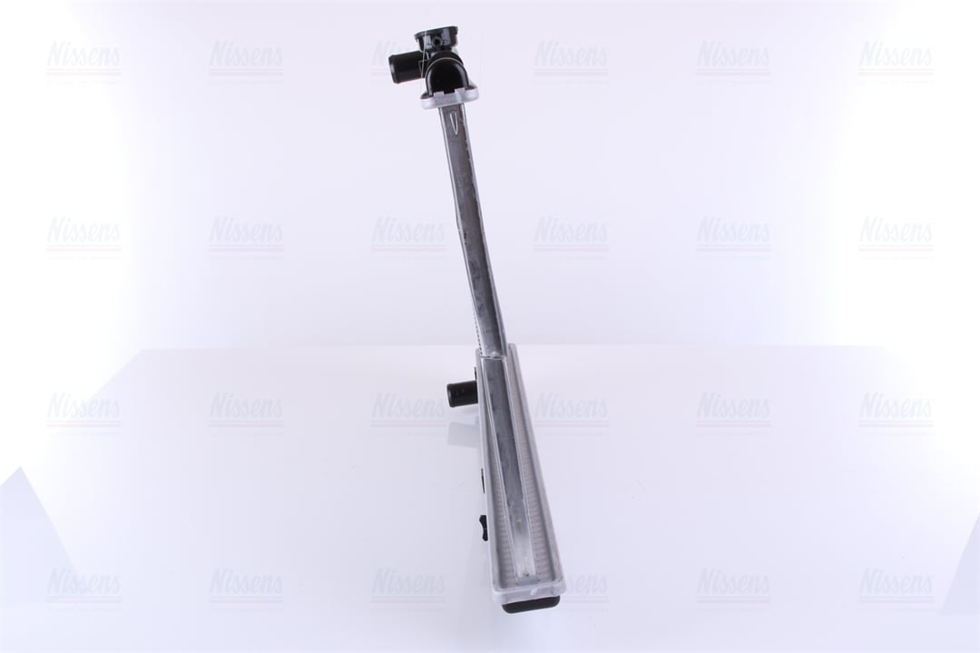 Engine cooling radiator Nissens 64843
