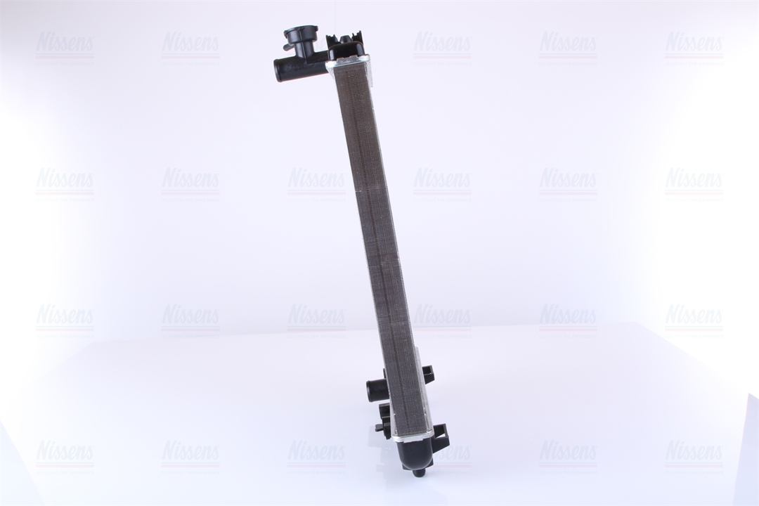 Engine cooling radiator Nissens 64195
