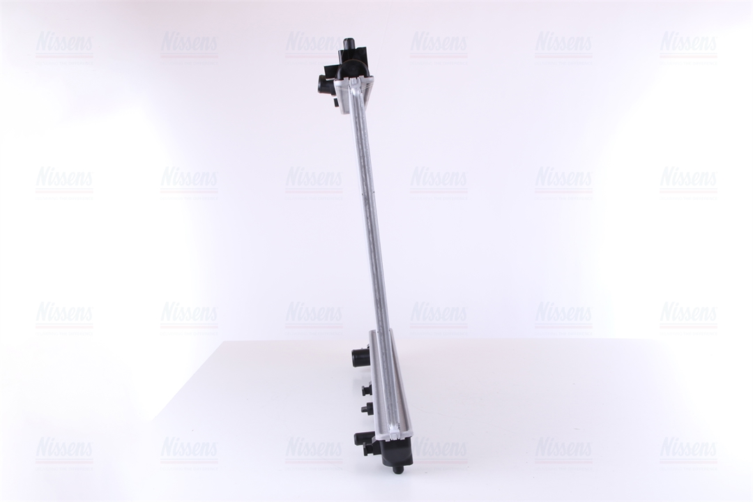 Engine cooling radiator Nissens 64201