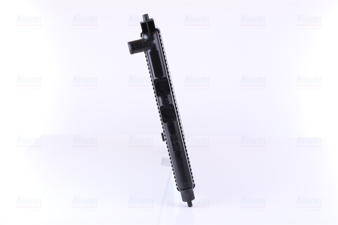 Engine cooling radiator Nissens 642161