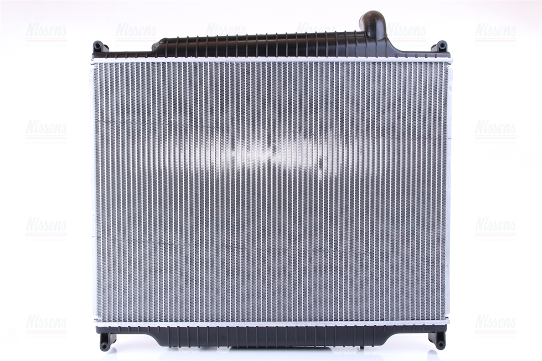 Engine cooling radiator Nissens 643222