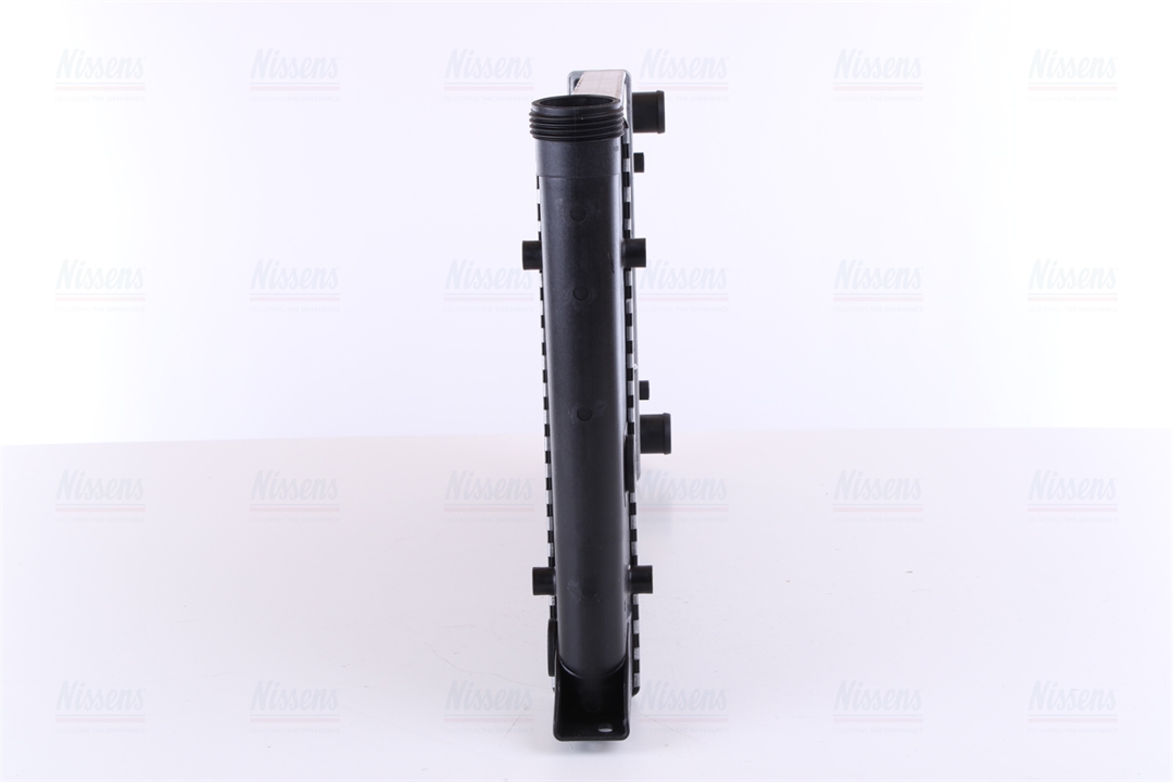 Engine cooling radiator Nissens 65020