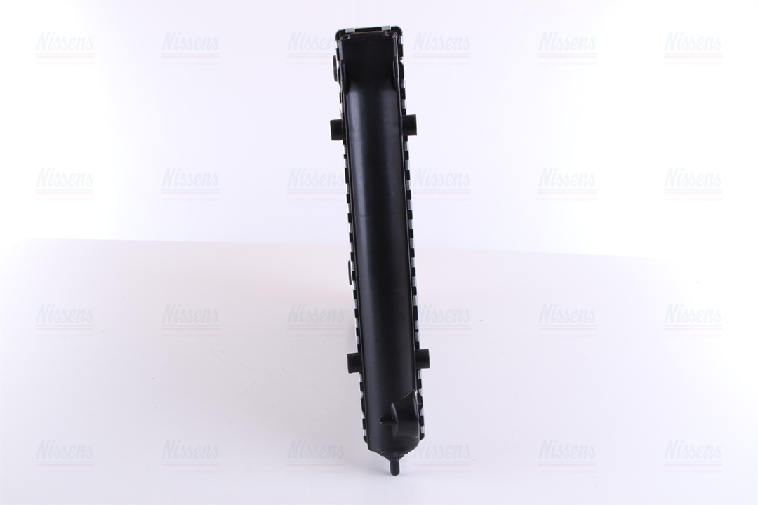Engine cooling radiator Nissens 651631