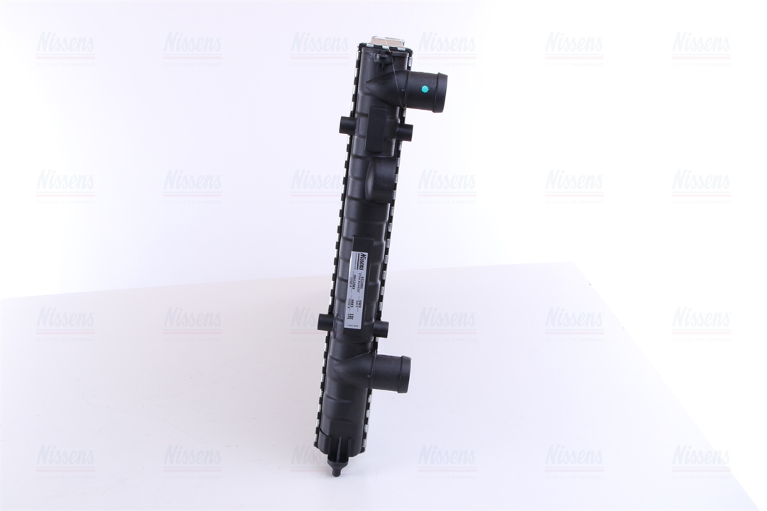 Engine cooling radiator Nissens 652491