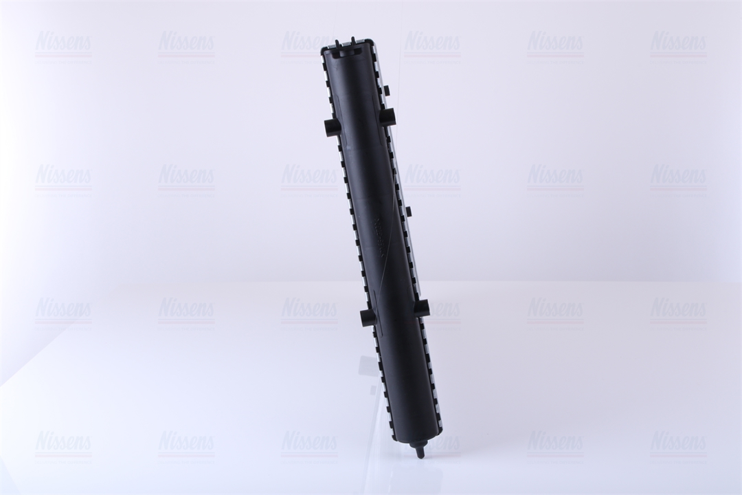 Engine cooling radiator Nissens 652551