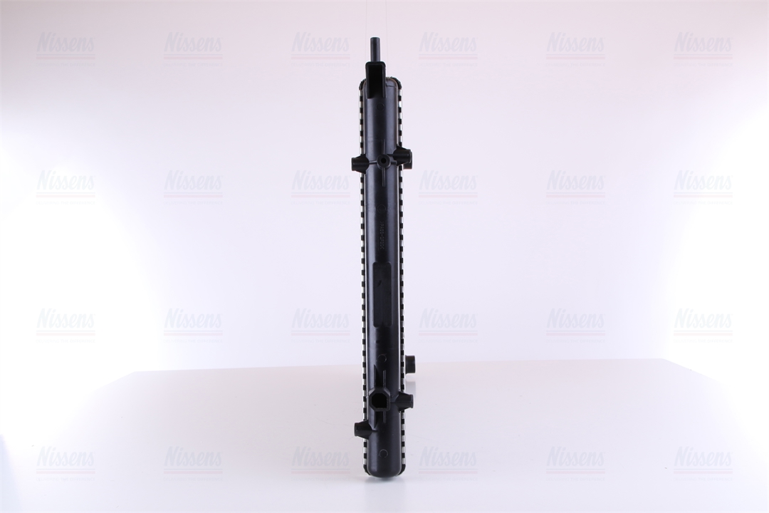 Engine cooling radiator Nissens 65277
