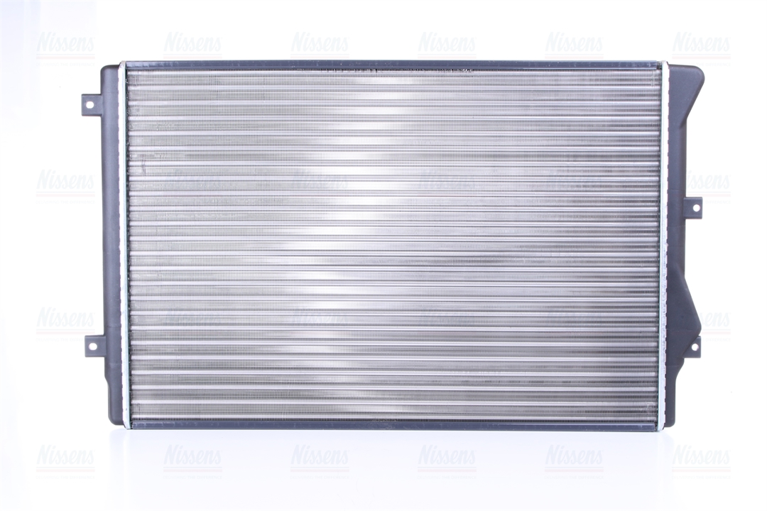 Engine cooling radiator Nissens 65279A