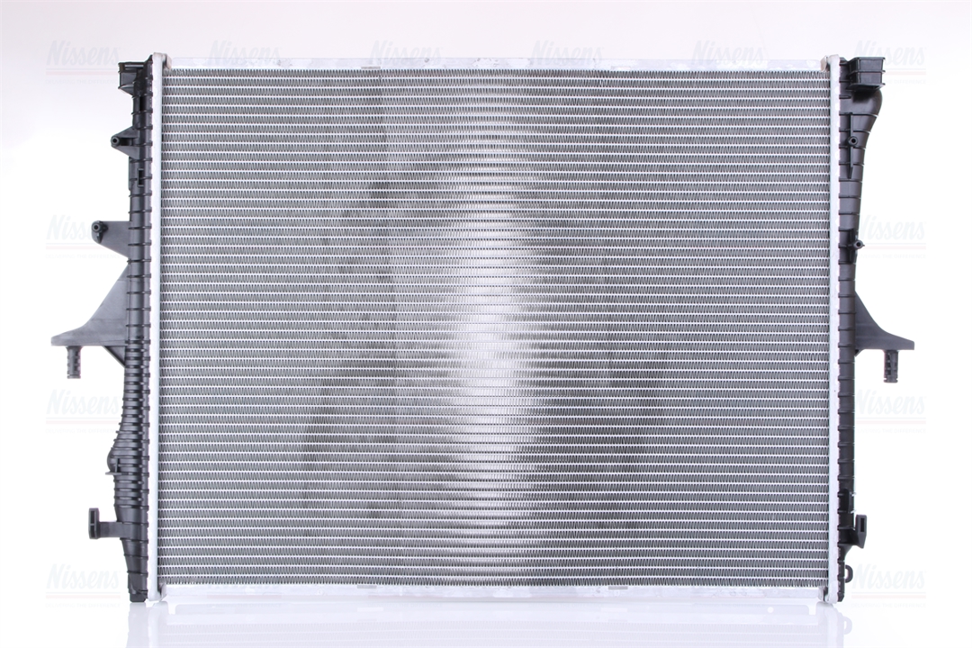 Engine cooling radiator Nissens 65276A