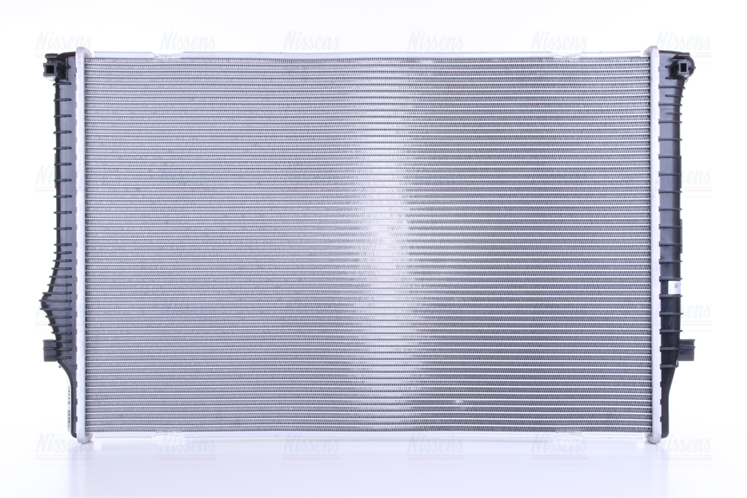 Engine cooling radiator Nissens 65302