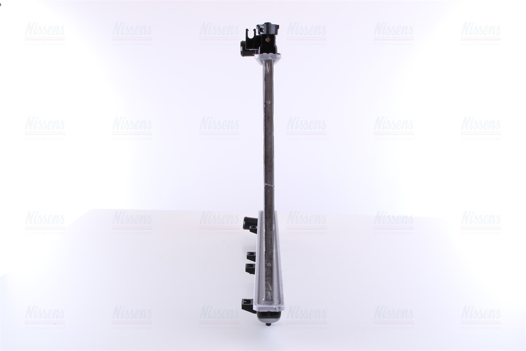 Engine cooling radiator Nissens 66648