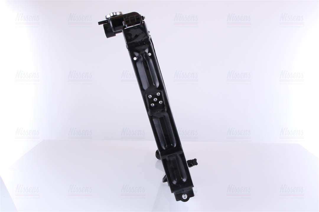 Engine cooling radiator Nissens 66645