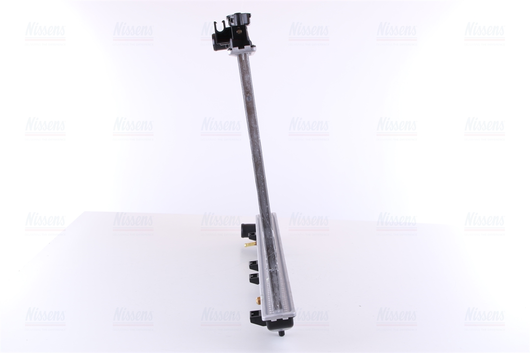 Engine cooling radiator Nissens 66649
