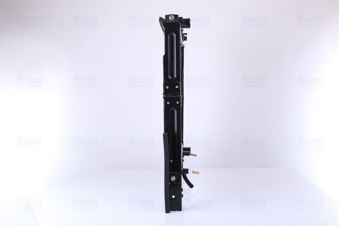 Engine cooling radiator Nissens 66657