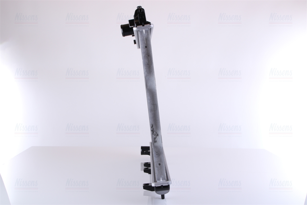 Engine cooling radiator Nissens 66681