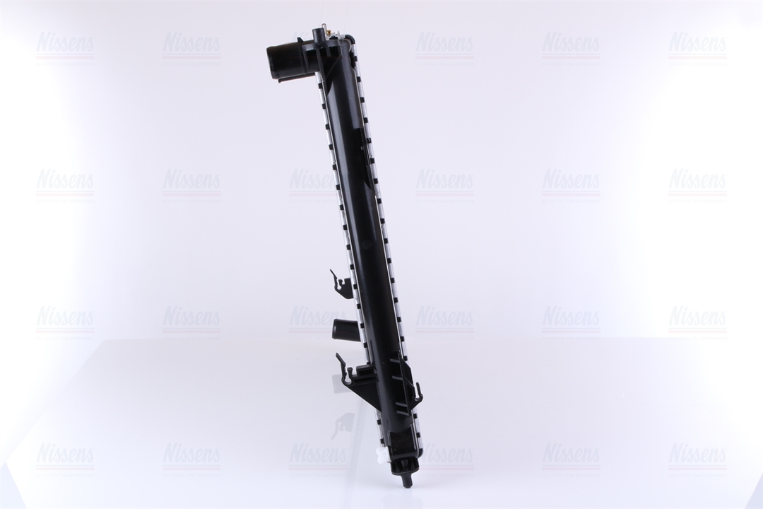 Engine cooling radiator Nissens 66998