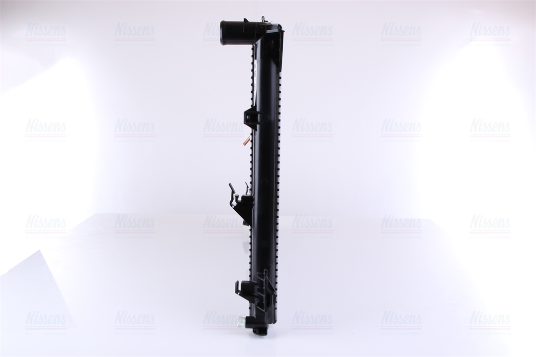 Engine cooling radiator Nissens 67069