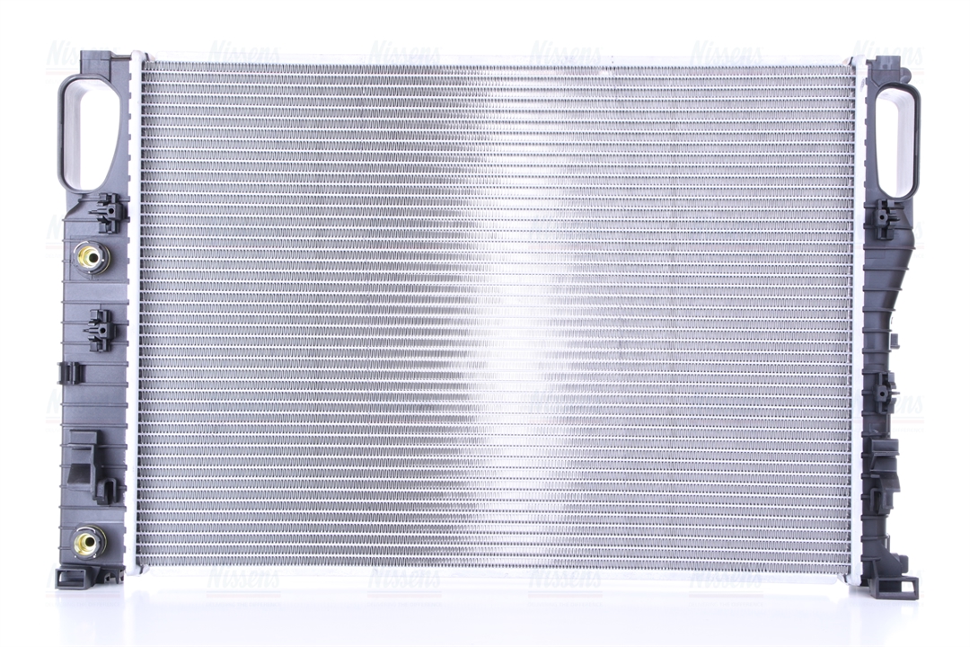Engine cooling radiator Nissens 67102A