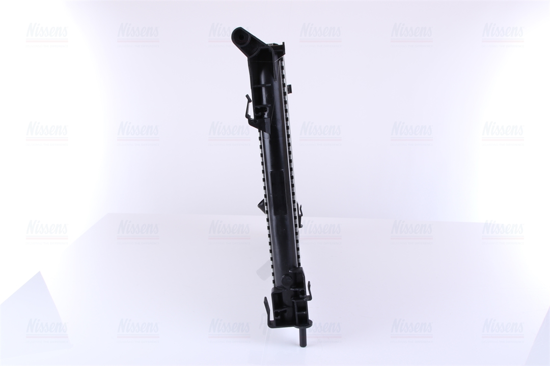 Engine cooling radiator Nissens 67246