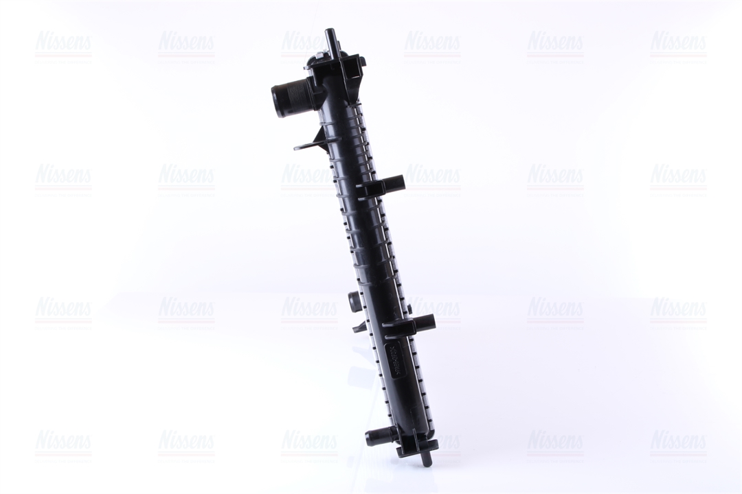 Engine cooling radiator Nissens 67284