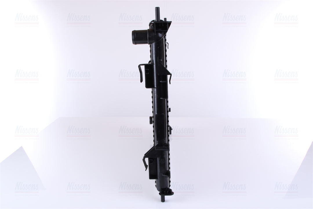 Engine cooling radiator Nissens 67285