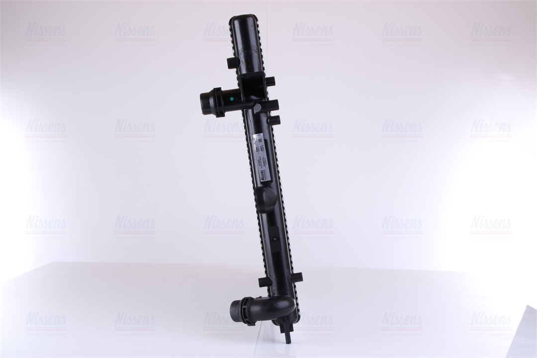 Engine cooling radiator Nissens 67303