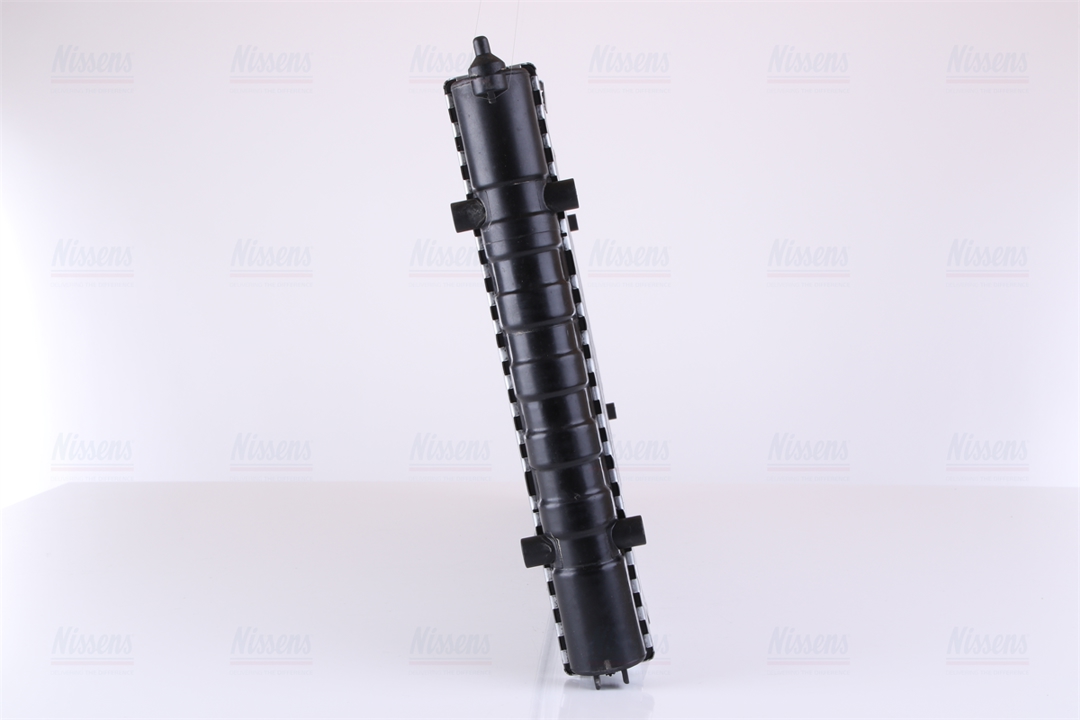 Engine cooling radiator Nissens 67308
