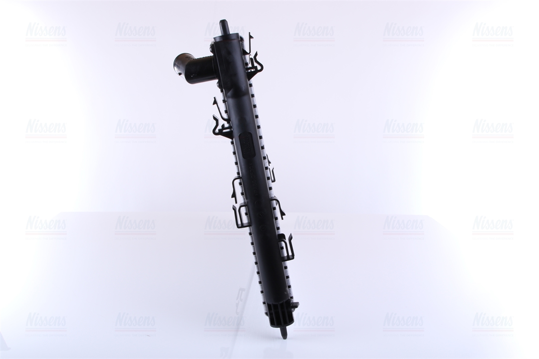Engine cooling radiator Nissens 67359
