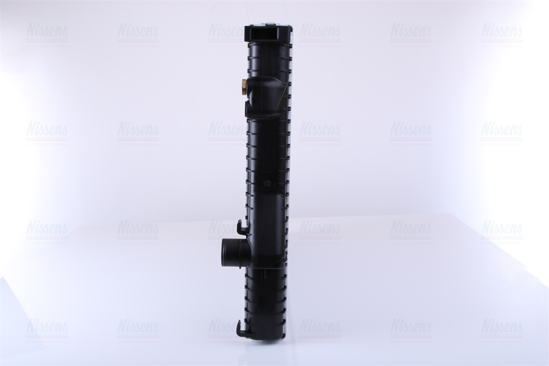 Engine cooling radiator Nissens 60603A