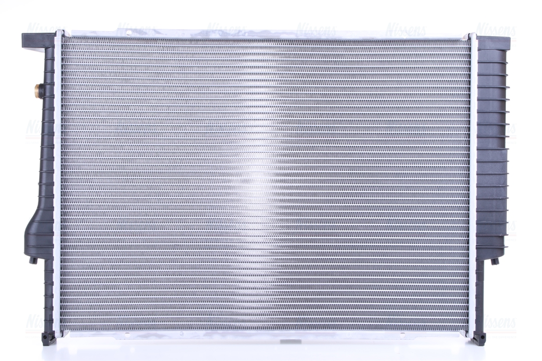 Engine cooling radiator Nissens 60596A