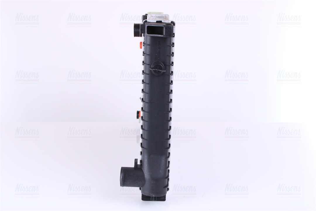 Engine cooling radiator Nissens 60703A