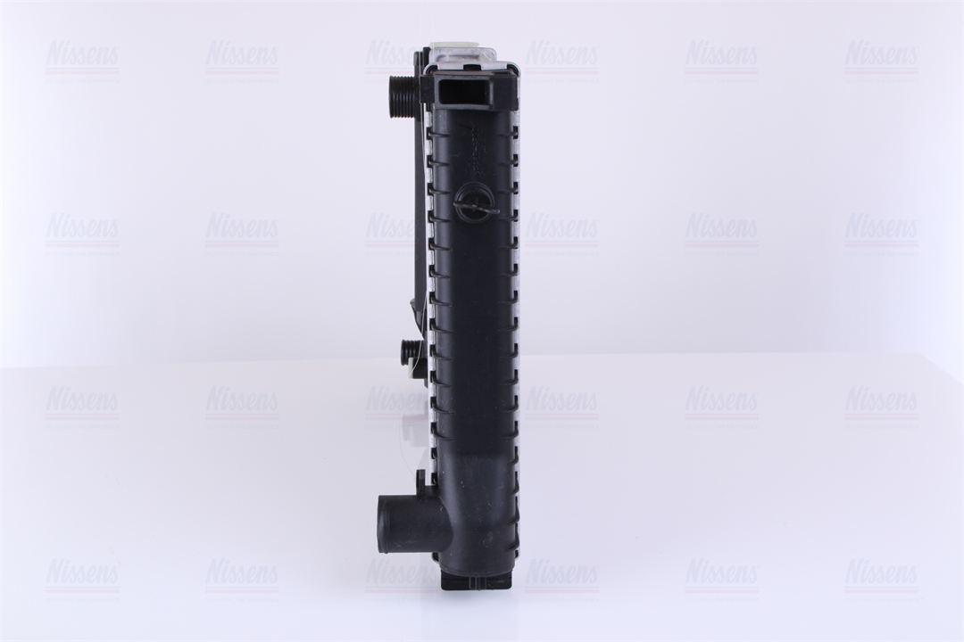 Engine cooling radiator Nissens 60729A
